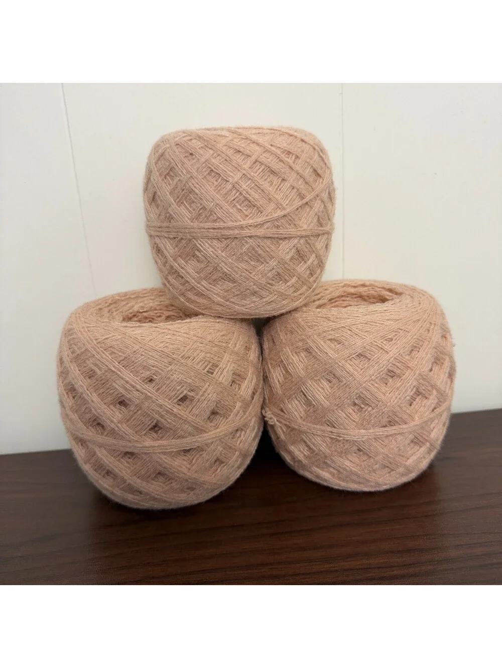 Reclaimed Acrylic Worsted Yarn – 890 Yards – Pale Peach Pink 412g 3 Cakes